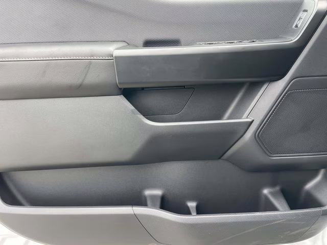 2026 Oxford White Ford F-150 STX 4X4 Truck