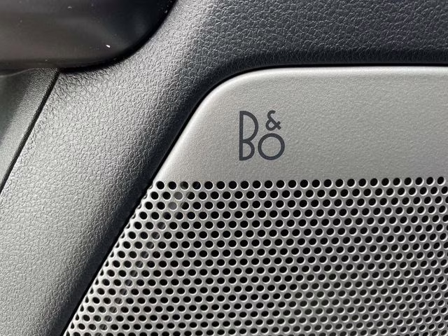 2026 Avalanche Ford F-150 Lariat 4X4 Truck