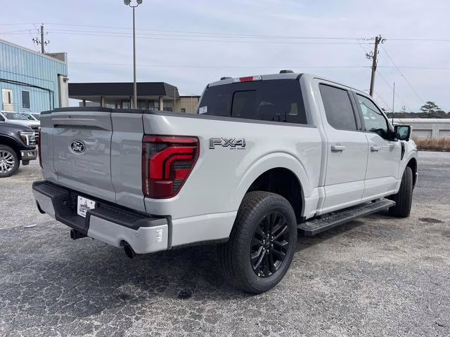 2026 Avalanche Ford F-150 Lariat 4X4 Truck