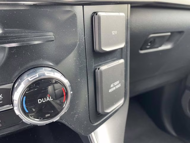 2026 Avalanche Ford F-150 Lariat 4X4 Truck