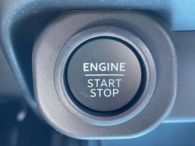 2026 Oxford White Ford Maverick XLT FWD Truck