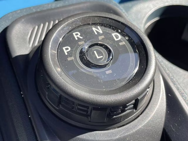 2026 Oxford White Ford Maverick XLT FWD Truck