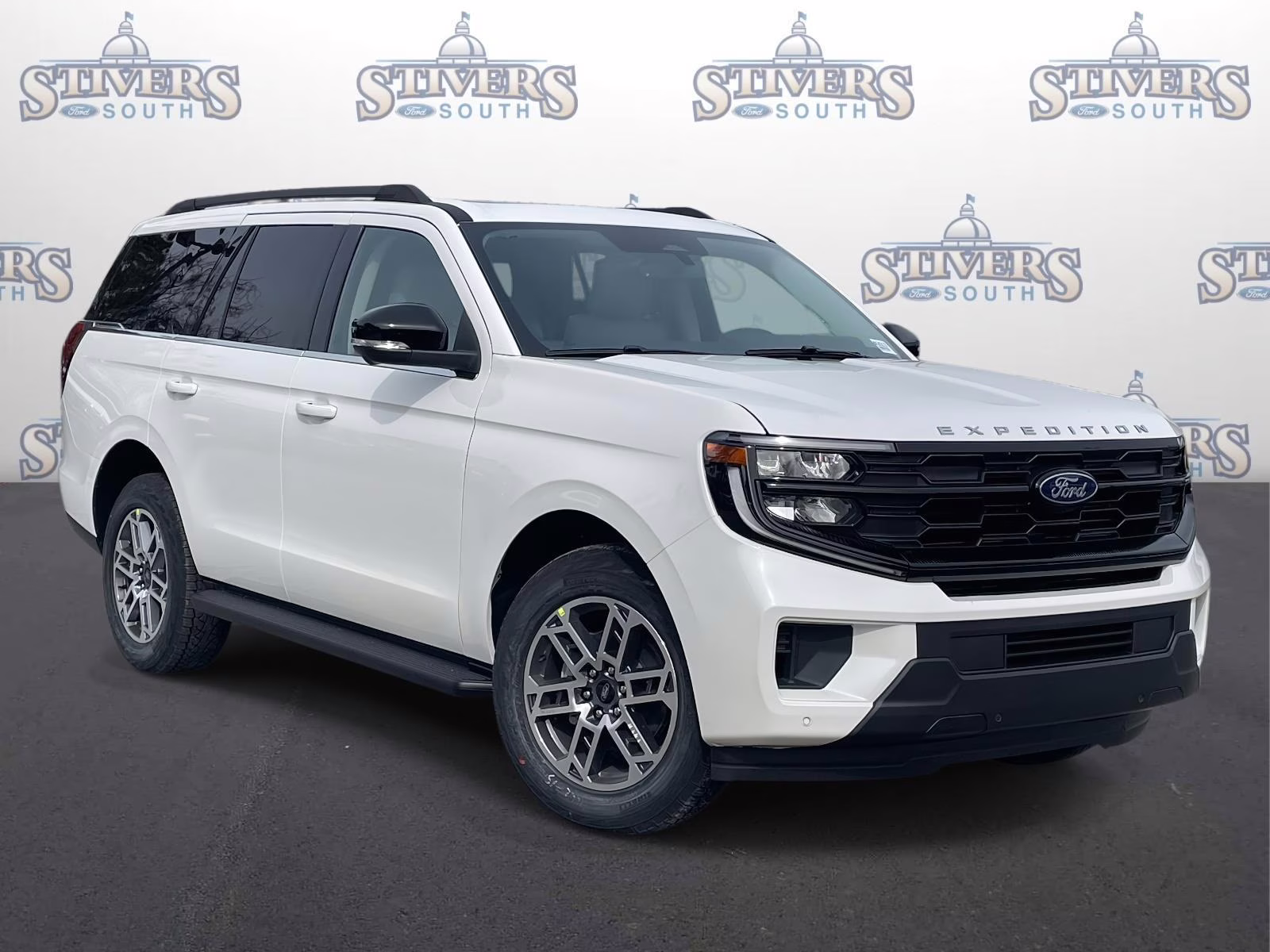 2026 White Metallic Ford Expedition Active 4X4 SUV