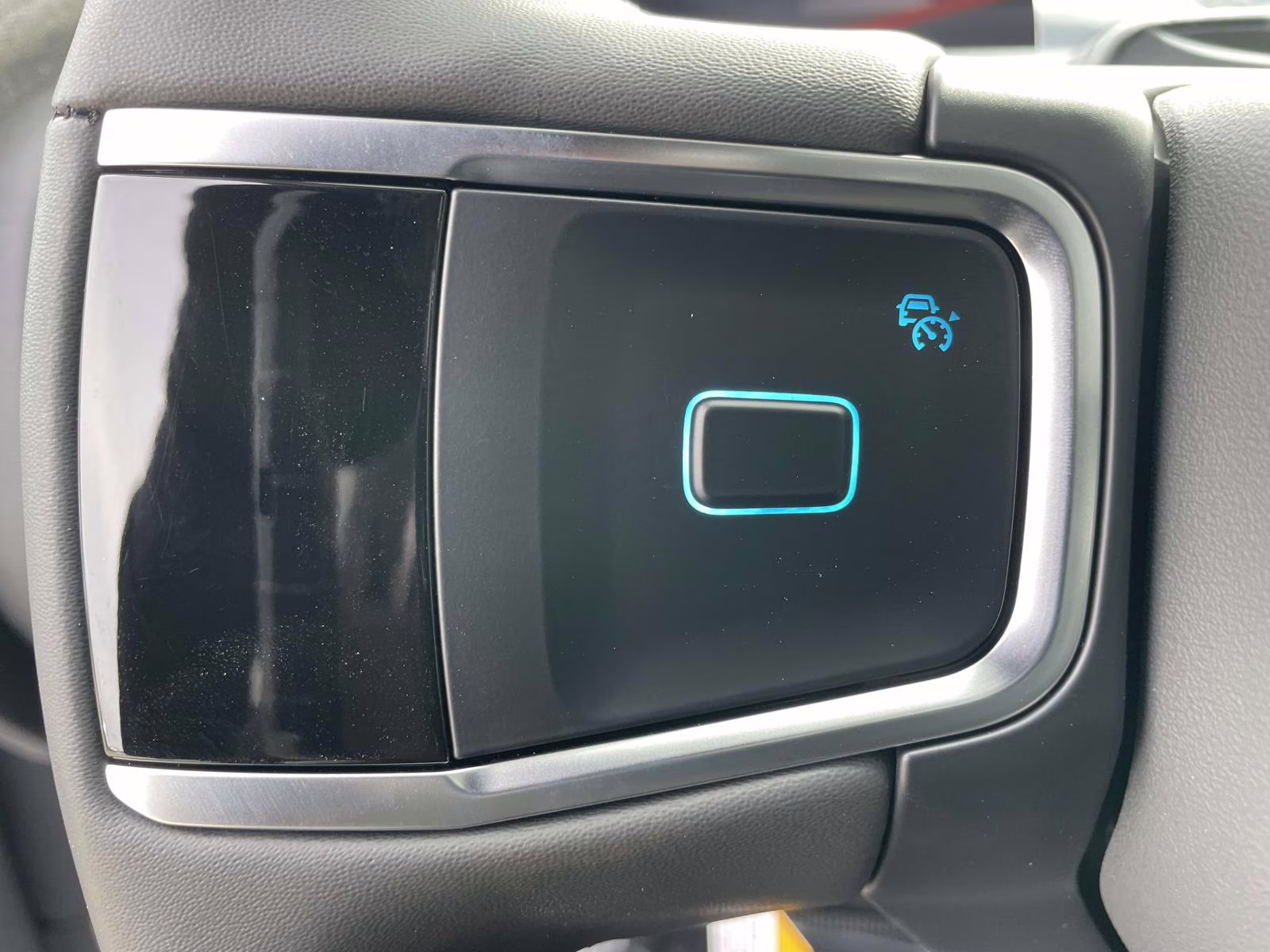 2026 White Metallic Ford Expedition Active 4X4 SUV