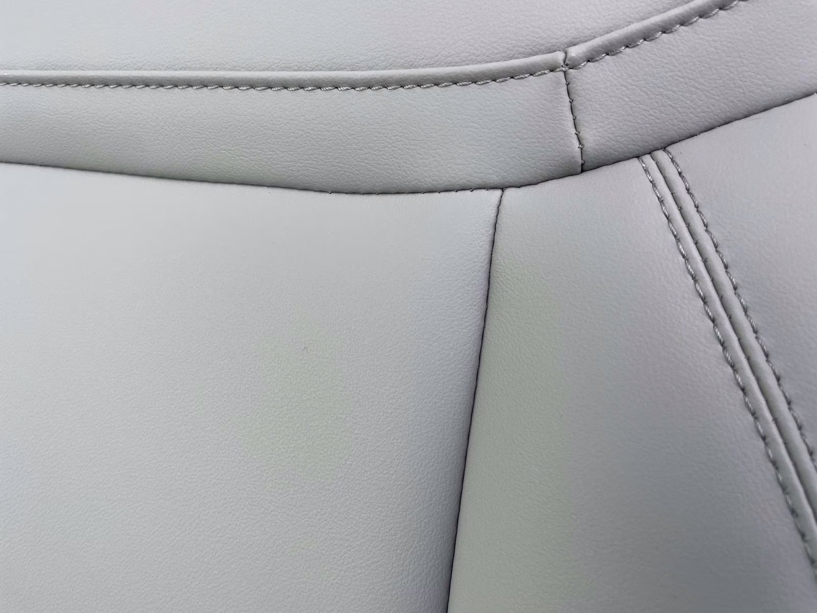 2026 White Metallic Ford Expedition Active 4X4 SUV