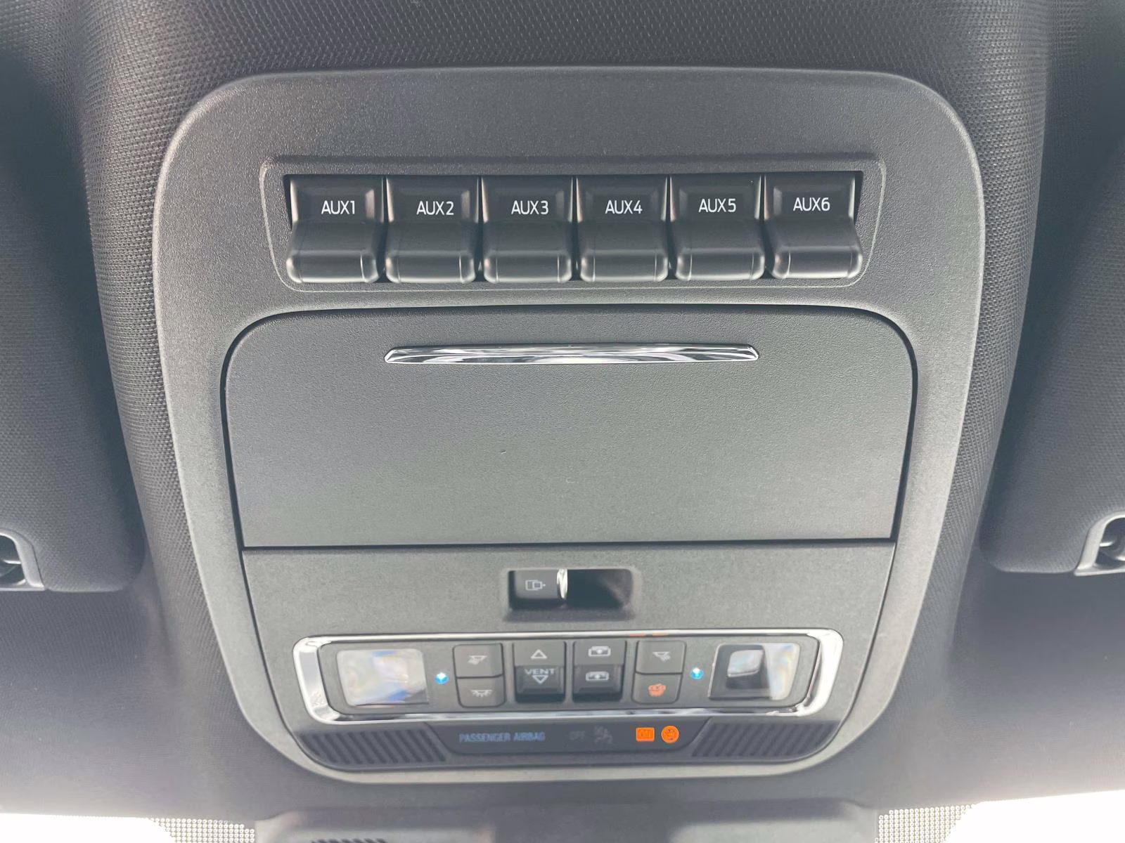 2026 Gray Metallic Ford Super Duty F-250 SRW Platinum 4X4 Truck