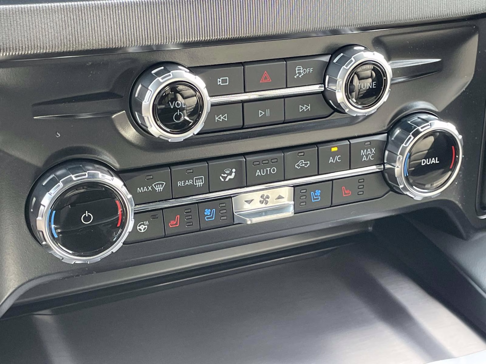 2026 Black Metallic Ford Super Duty F-250 SRW Platinum 4X4 Truck