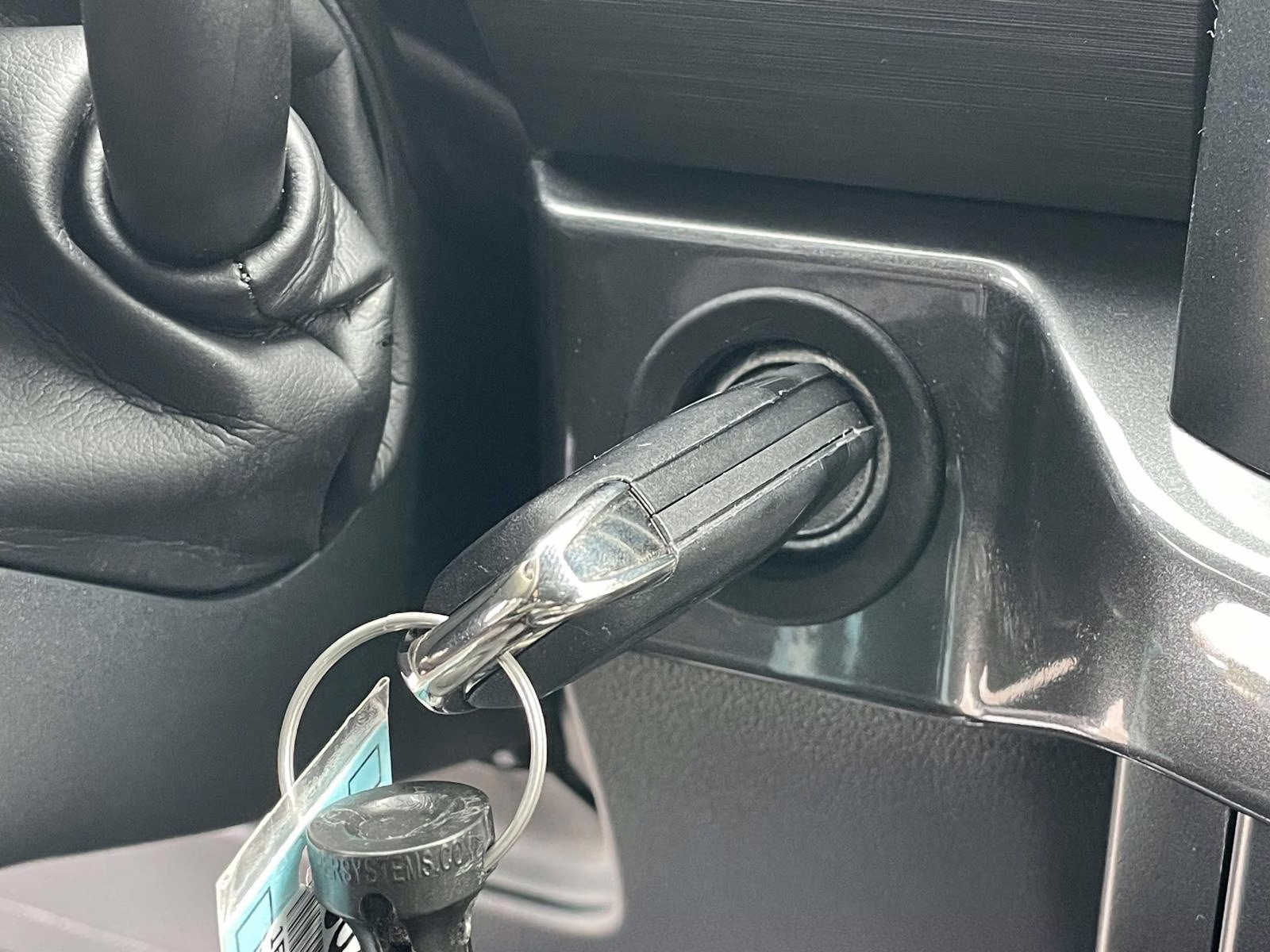 2026 Oxford White Ford F-150 STX 4X4 Truck