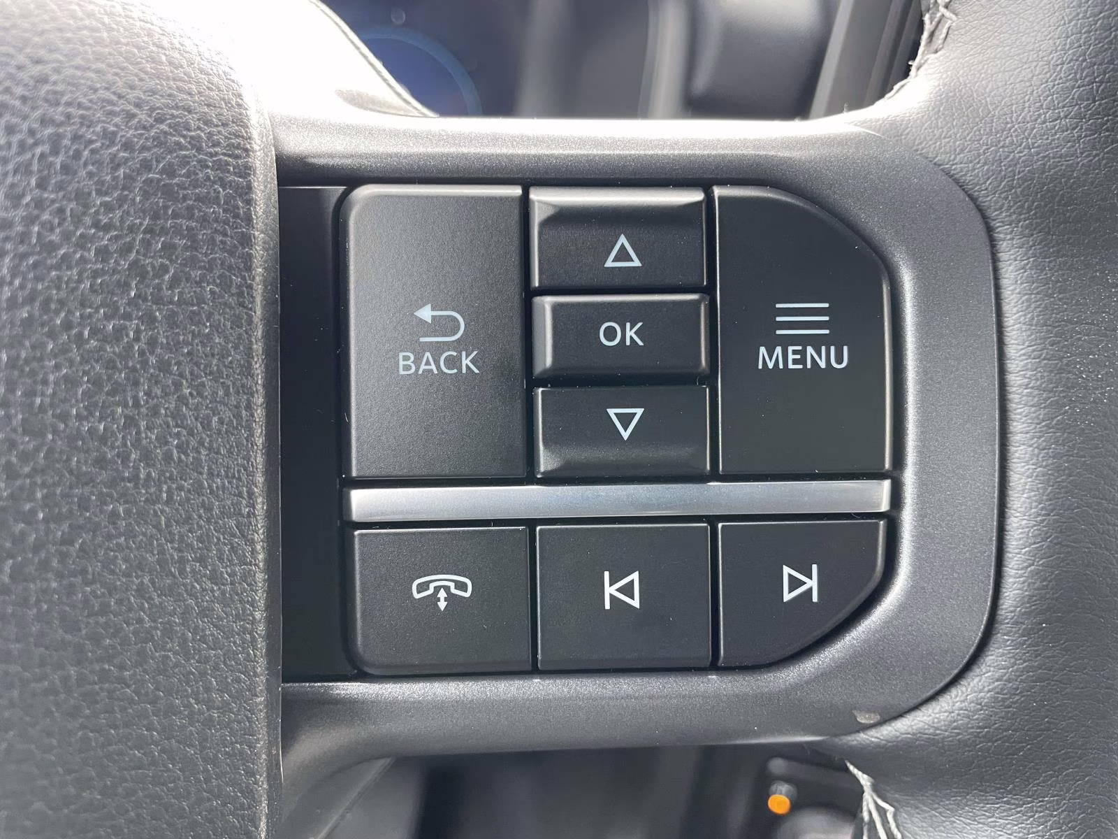 2026 Avalanche Ford F-150 Lariat 4X4 Truck