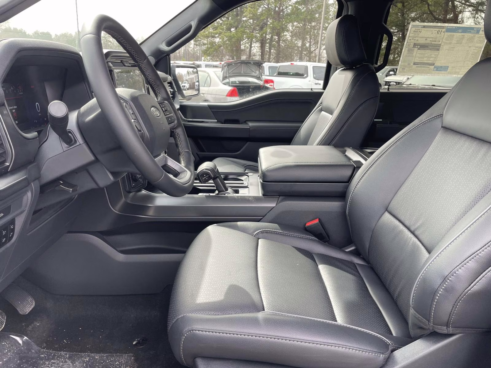 2026 Avalanche Ford F-150 Lariat 4X4 Truck