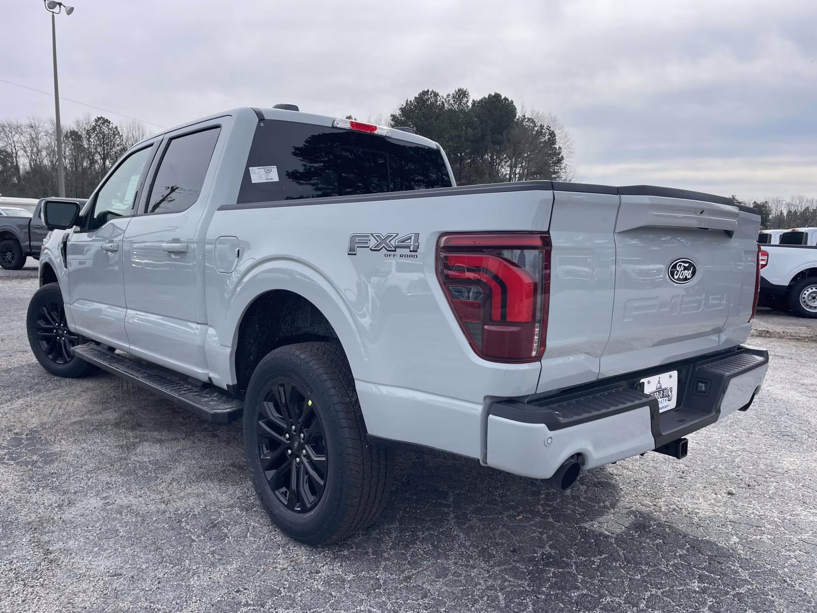 2026 Avalanche Ford F-150 Lariat 4X4 Truck