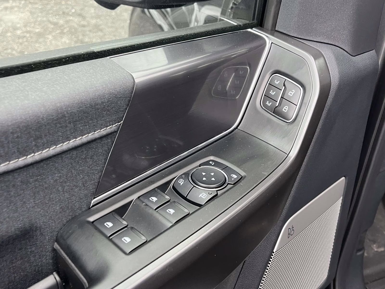 2026 Gray Metallic Ford F-150 Lariat 4X4 Truck