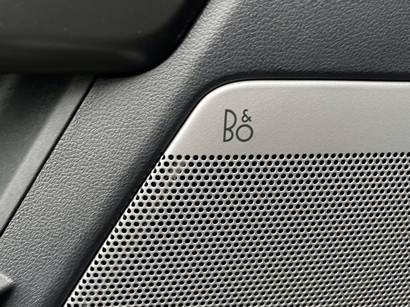 2026 Gray Metallic Ford F-150 Lariat 4X4 Truck