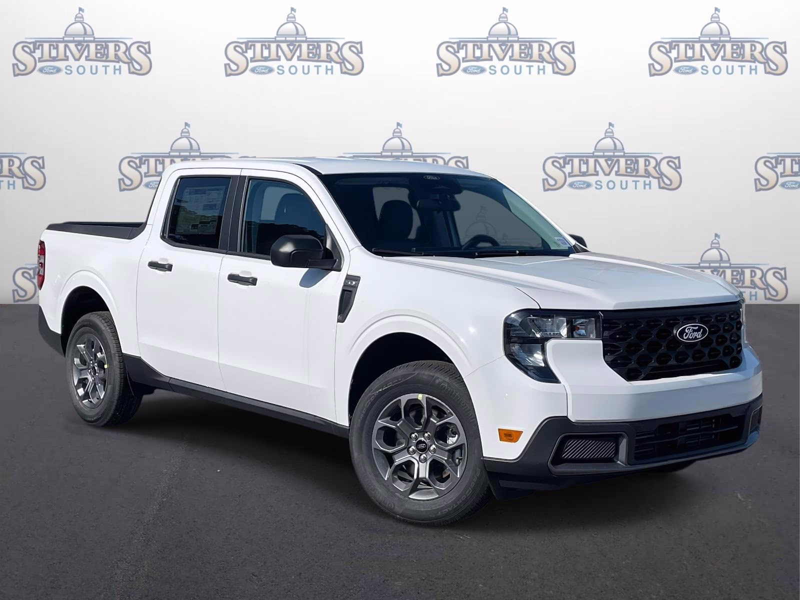 2026 Oxford White Ford Maverick XLT FWD Truck