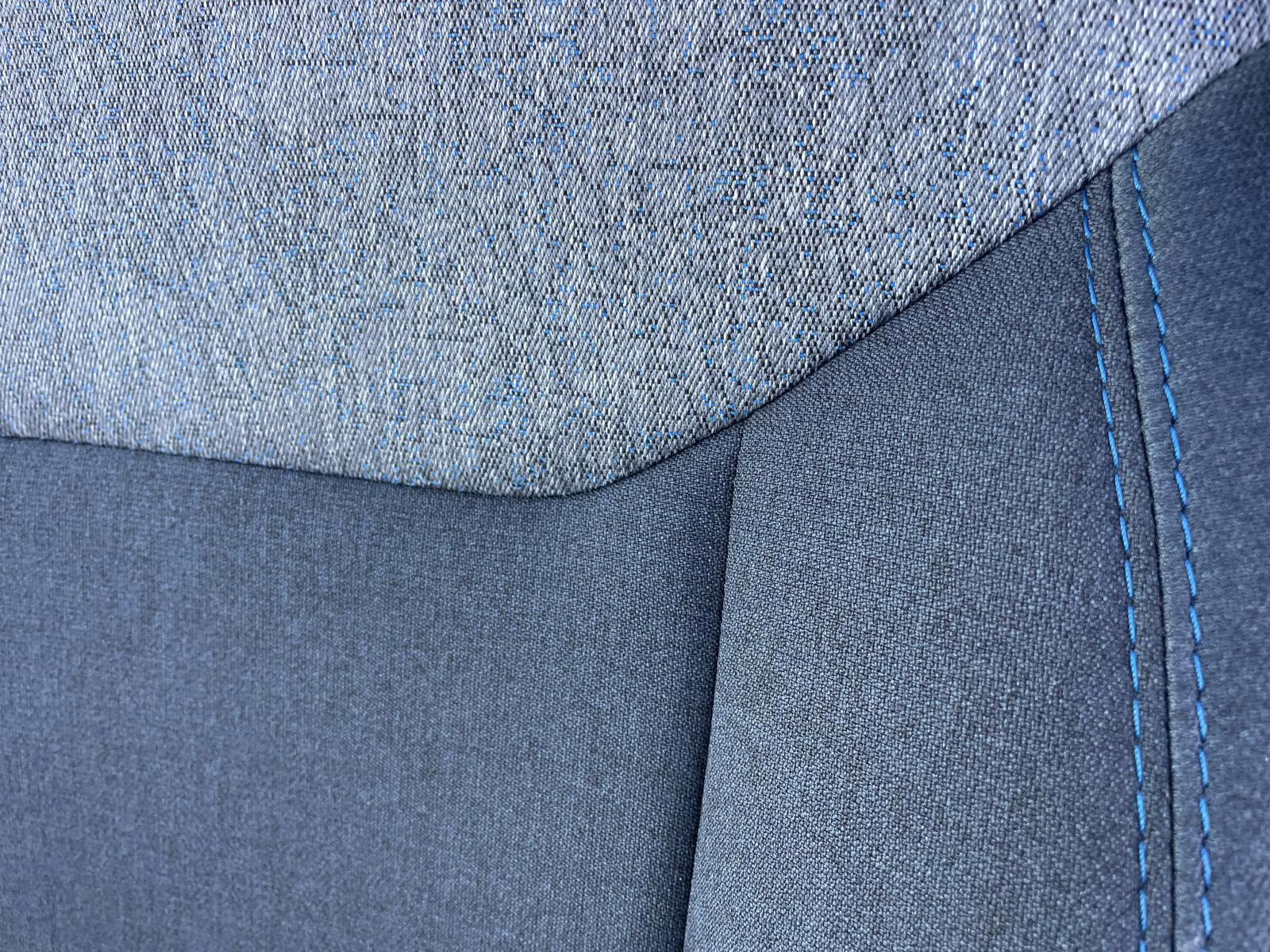 2026 Oxford White Ford Maverick XLT FWD Truck