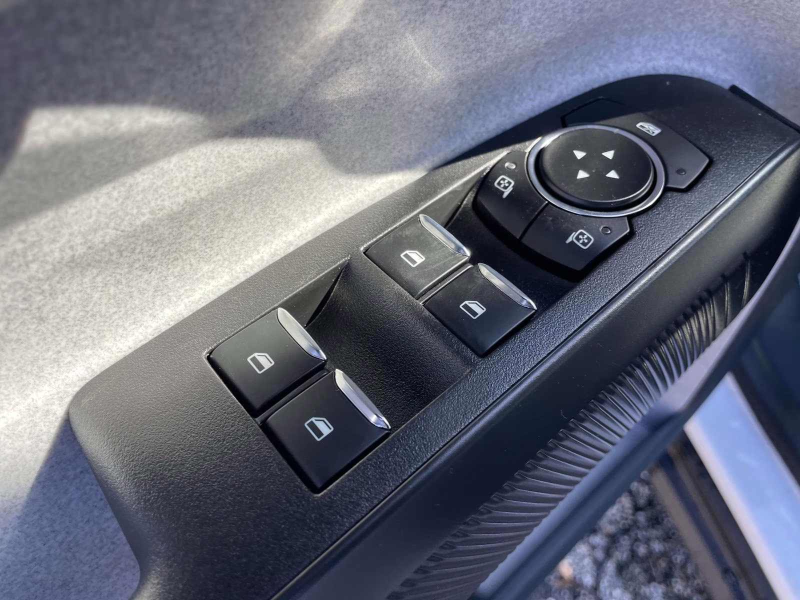 2026 Oxford White Ford Maverick XLT FWD Truck