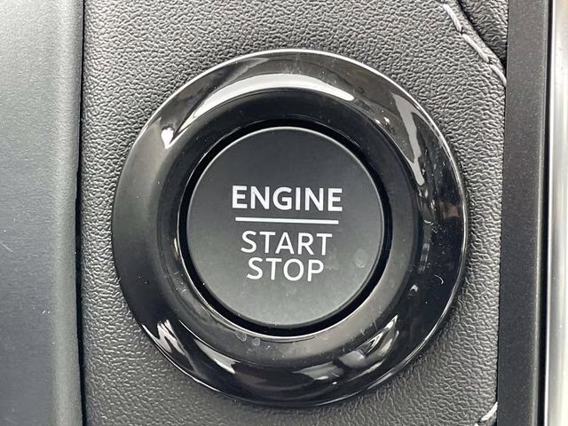 2026 White Metallic Ford Expedition Max Platinum 4X4 SUV