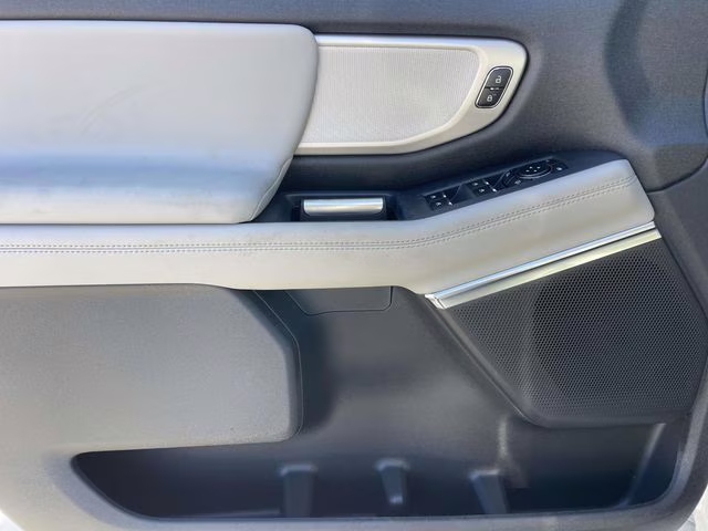 2026 White Metallic Ford Expedition Active RWD SUV