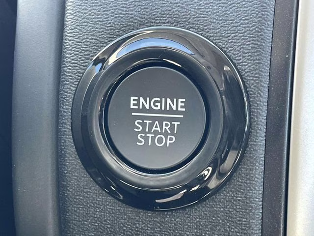 2026 White Metallic Ford Expedition Active RWD SUV