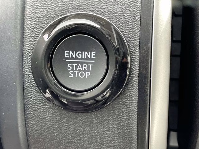 2026 White Metallic Ford Expedition Active 4X4 SUV