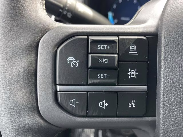 2026 Avalanche Ford F-150 Lariat 4X4 Truck