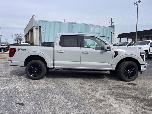 2026 Avalanche Ford F-150 Lariat 4X4 Truck