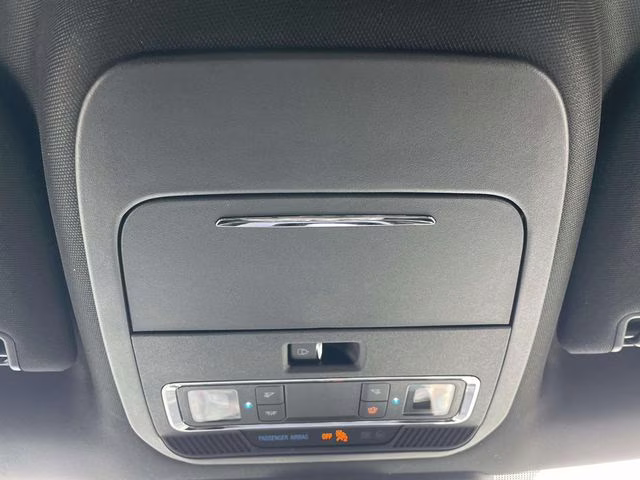 2026 Avalanche Ford F-150 Lariat 4X4 Truck