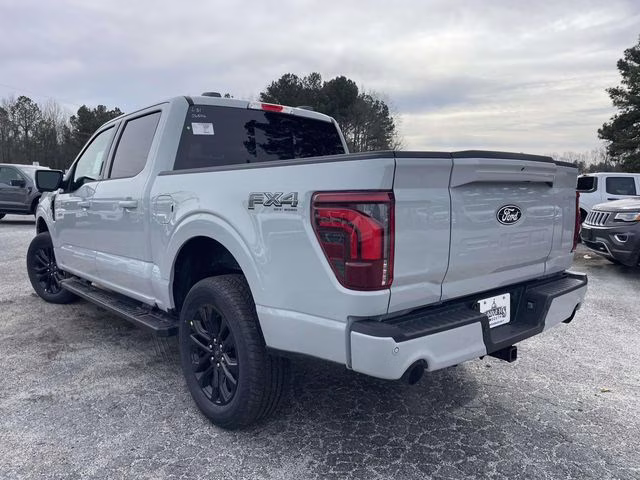 2026 Avalanche Ford F-150 Lariat 4X4 Truck