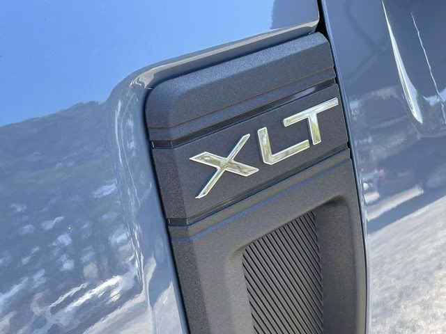 2026 White Metallic Ford Maverick XLT AWD Truck