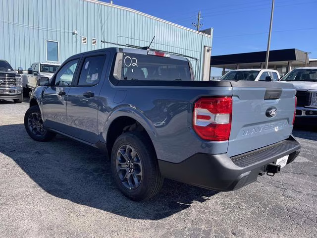 2026 White Metallic Ford Maverick XLT AWD Truck
