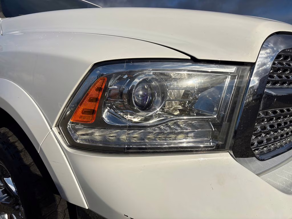 2017 Bright White Clearcoat Ram 1500 Laramie RWD Truck
