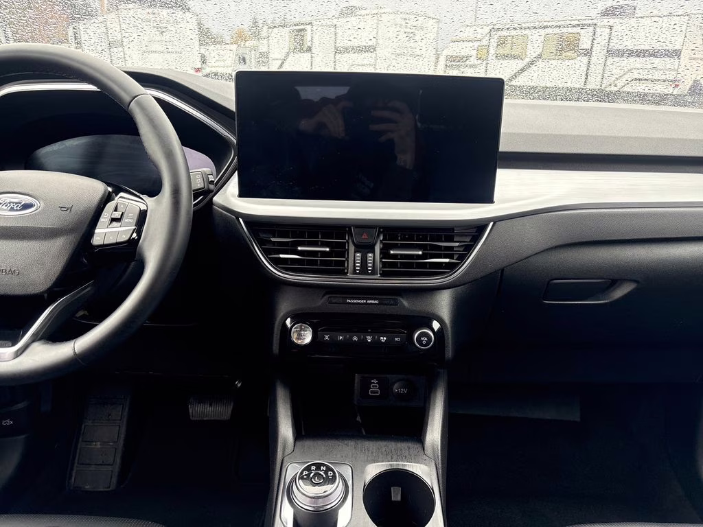 2024 Black Ford Escape Platinum AWD SUV