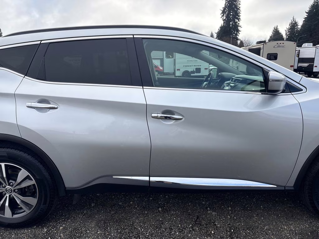 2021 Brilliant Silver Metallic Nissan Murano SV AWD SUV