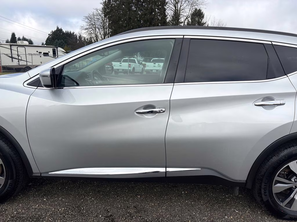 2021 Brilliant Silver Metallic Nissan Murano SV AWD SUV