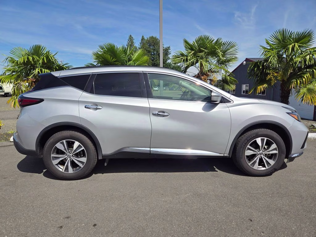 2021 Brilliant Silver Metallic Nissan Murano SV AWD SUV