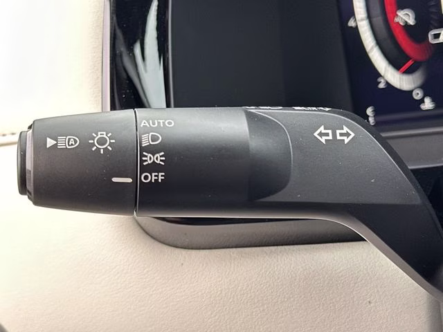 2026 Gun Metallic Nissan Pathfinder SL 4X4 SUV