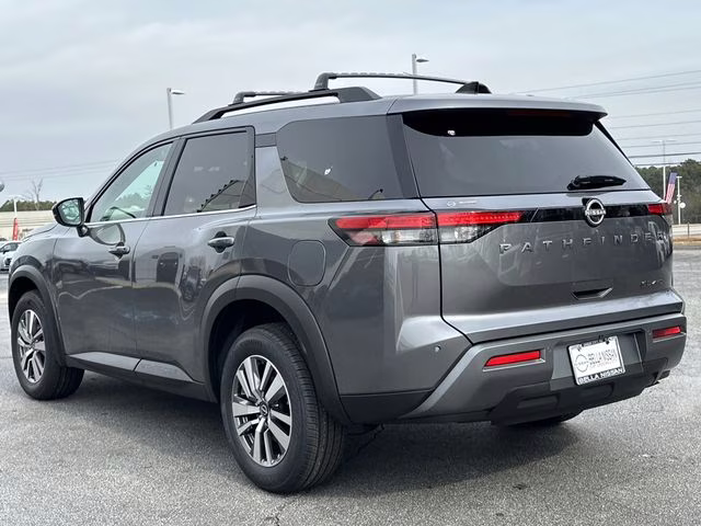 2026 Gun Metallic Nissan Pathfinder SL 4X4 SUV