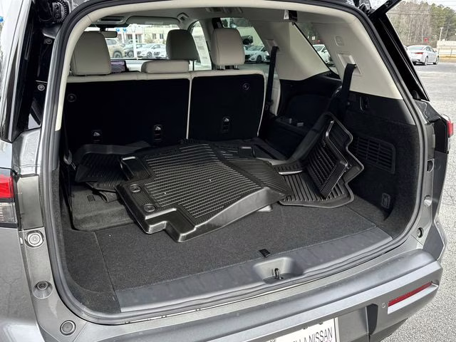 2026 Gun Metallic Nissan Pathfinder SL 4X4 SUV