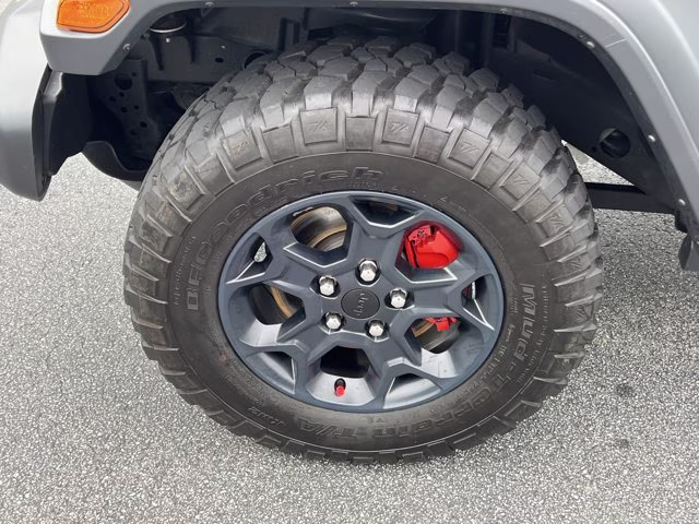 2023 Sarge Green Clearcoat Jeep Wrangler Willys Sport 4X4 Convertible