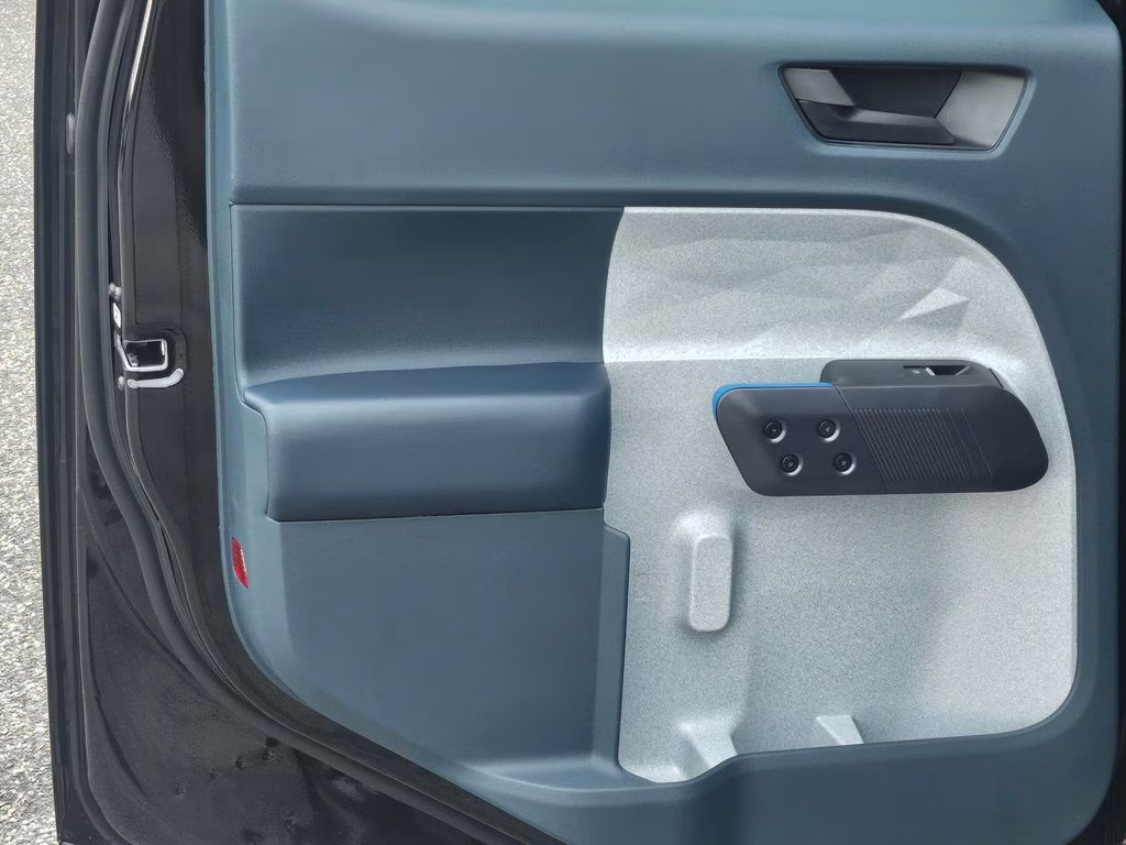 2026 Shadow Black Ford Maverick XLT AWD Truck