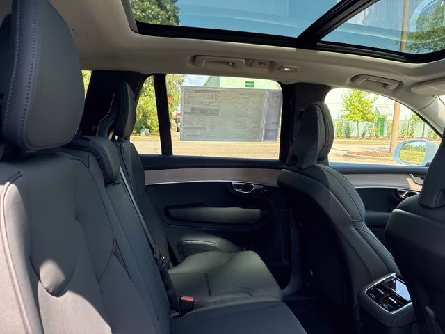 2026 Crystal White Volvo XC90 B5 Core AWD SUV