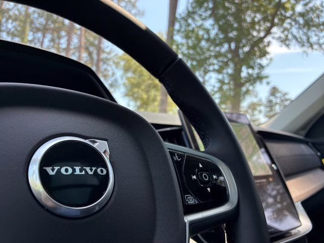 2026 Crystal White Volvo XC90 B5 Core AWD SUV