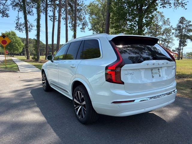2026 Crystal White Volvo XC90 B5 Core AWD SUV