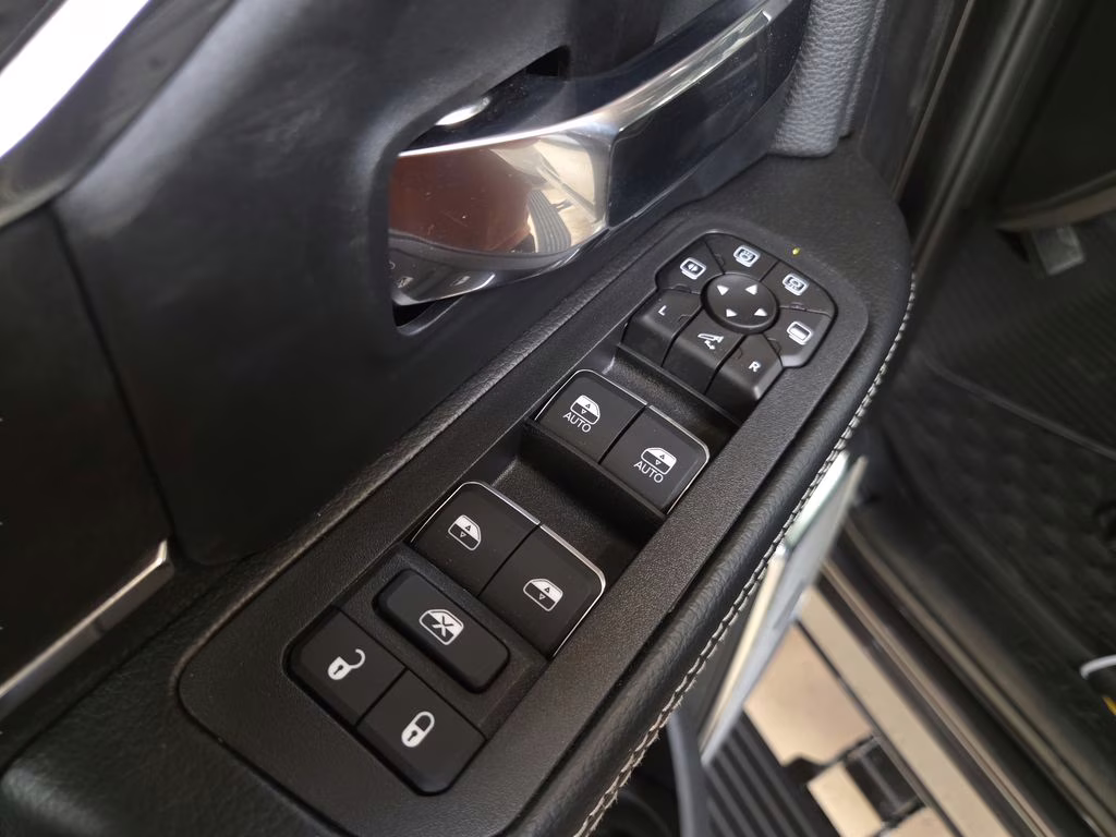 2026 Granite Crystal Metallic Clearcoat Ram 3500 Laramie 4X4 Truck