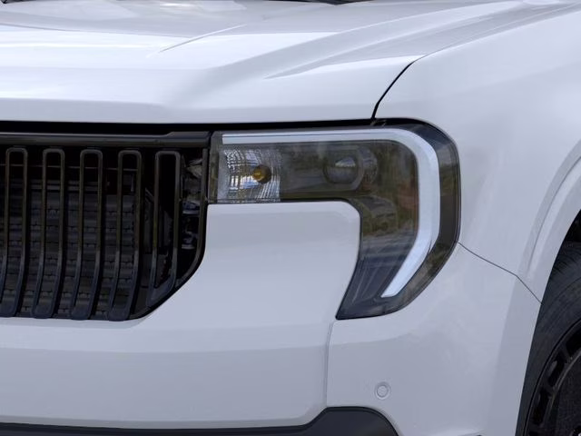2026 Space White Metallic Ford Maverick Lobo Standard AWD Truck