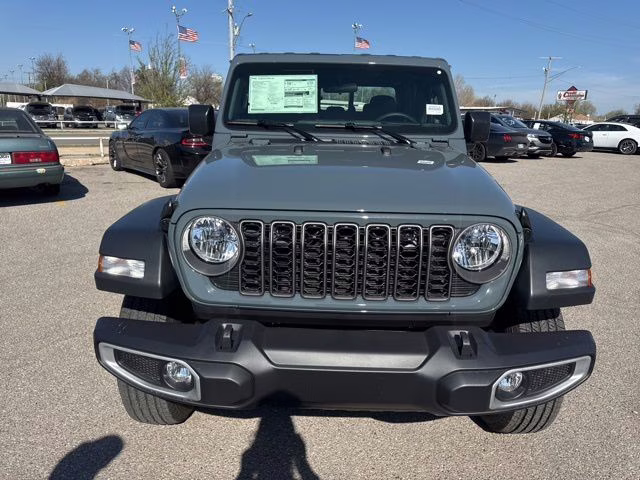 2026 Anvil Clearcoat Jeep Gladiator Sport 4X4 Truck