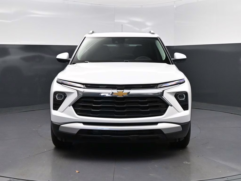 2026 Summit White Chevrolet Trailblazer LT FWD SUV