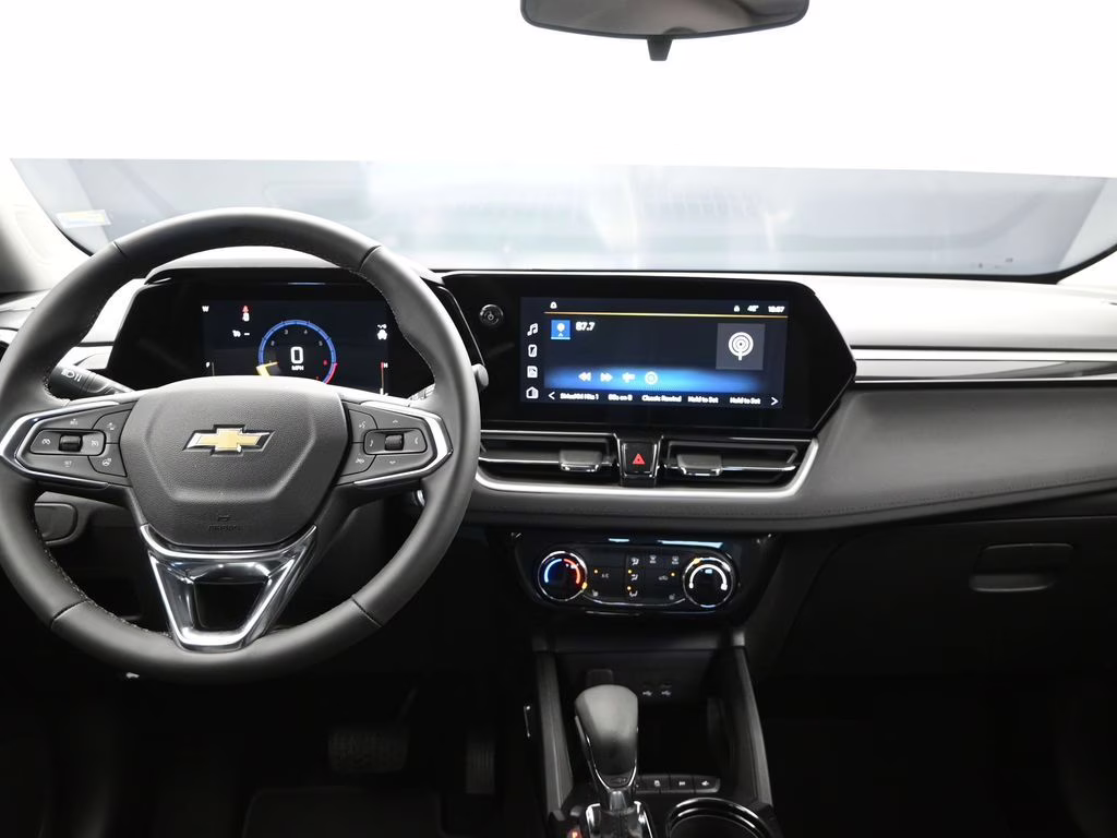 2026 Summit White Chevrolet Trailblazer LT FWD SUV