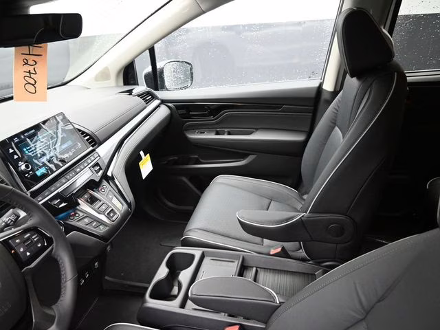 2026 Platinum White Pearl Honda Odyssey Elite FWD Van