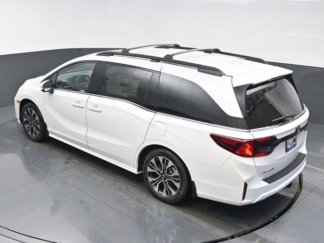 2026 Platinum White Pearl Honda Odyssey Elite FWD Van